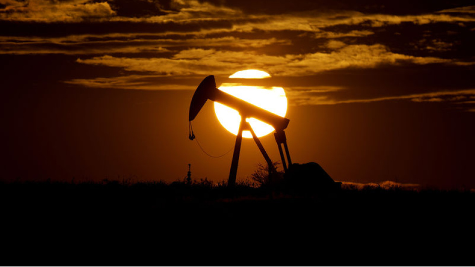 ABD'nin ticari ham petrol stokları azaldı