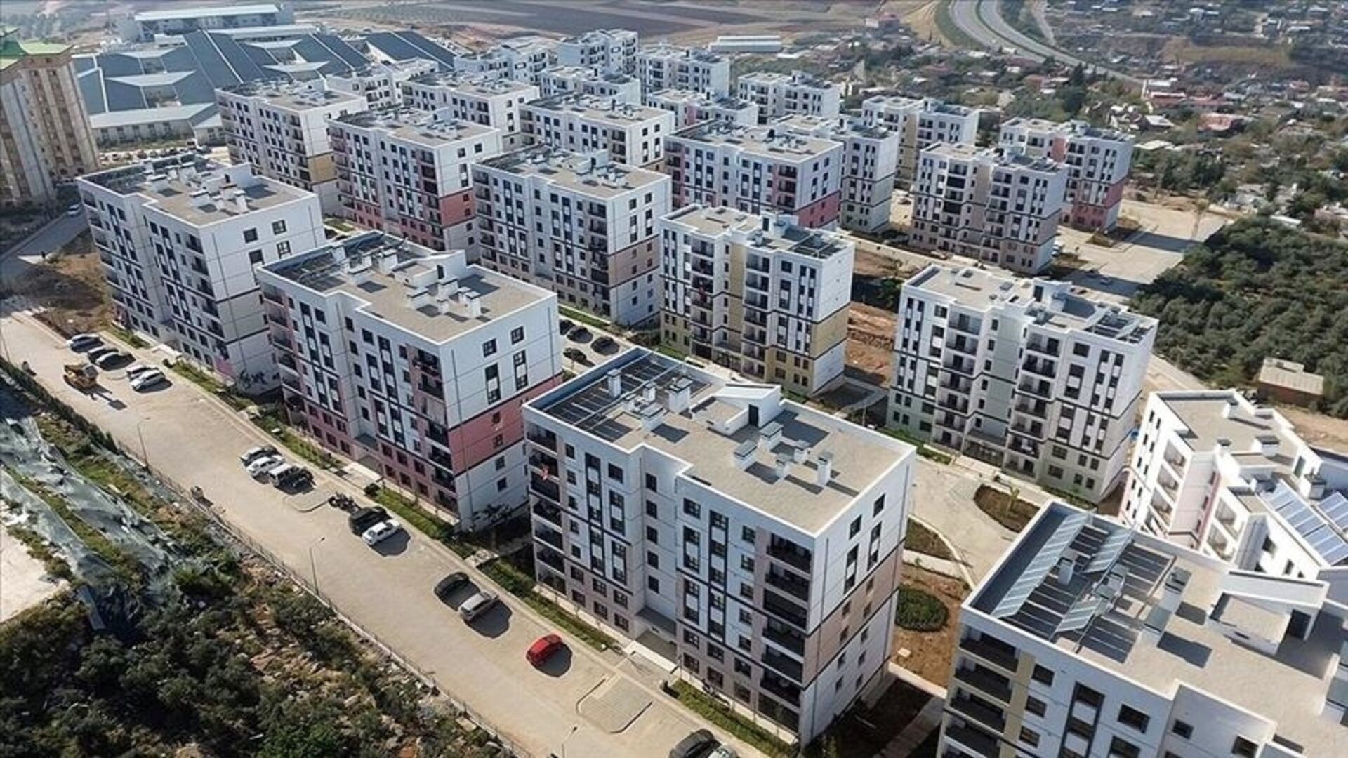 TOKİ'nin 64 ildeki konut kampanyasında satışlar pazartesi başlıyor