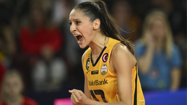 VakıfBank, Derya Cebecioğlu'na veda etti!