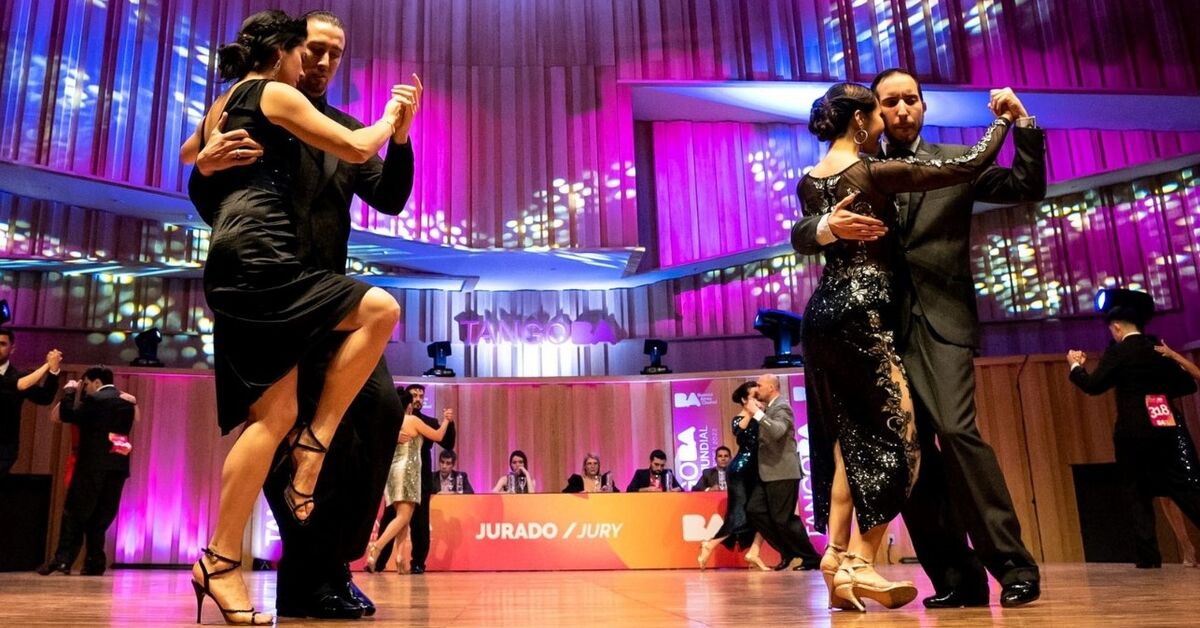 Tango rüzgarı AKM'de esiyor