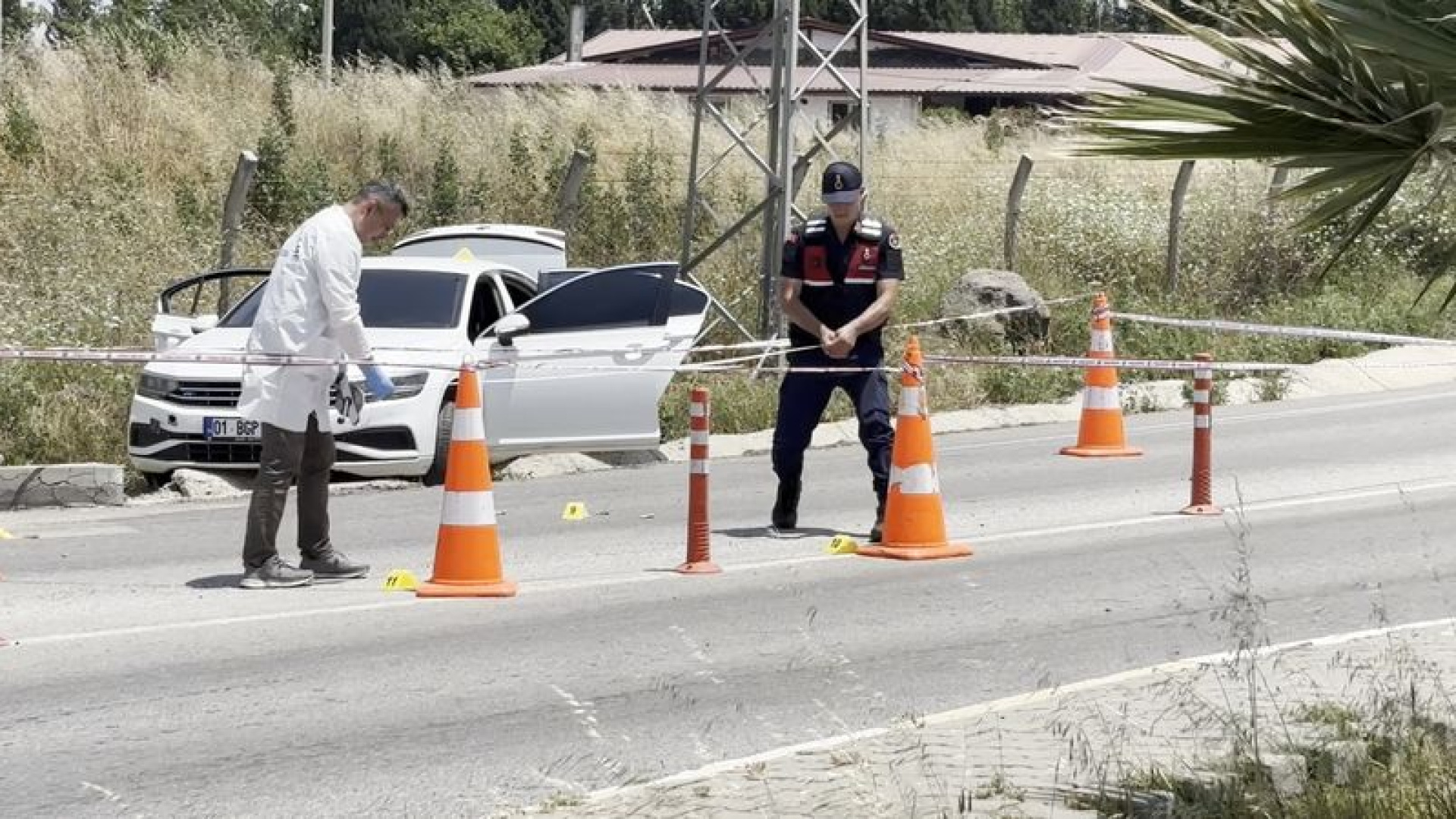 Osmaniye Cezaevi Önünde Silahlı Saldırı: 2 Yaralı, 3 Gözaltı