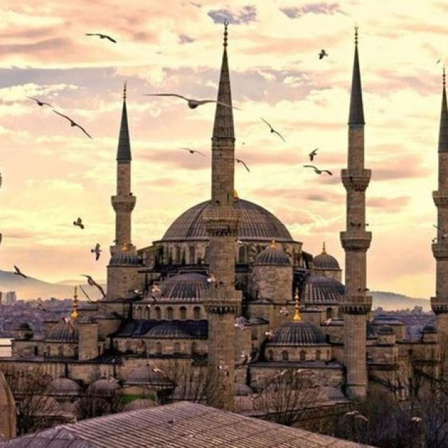 Cuma namazı saat kaçta?