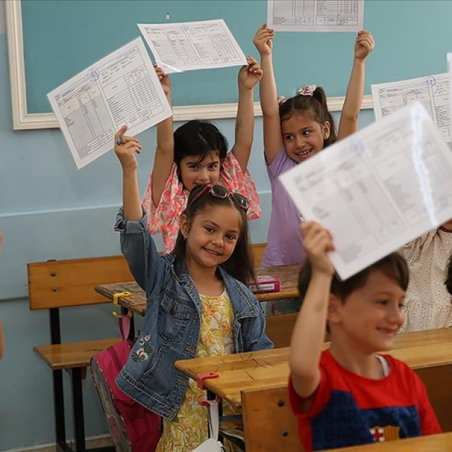 Takdir ve teşekkür belgesi