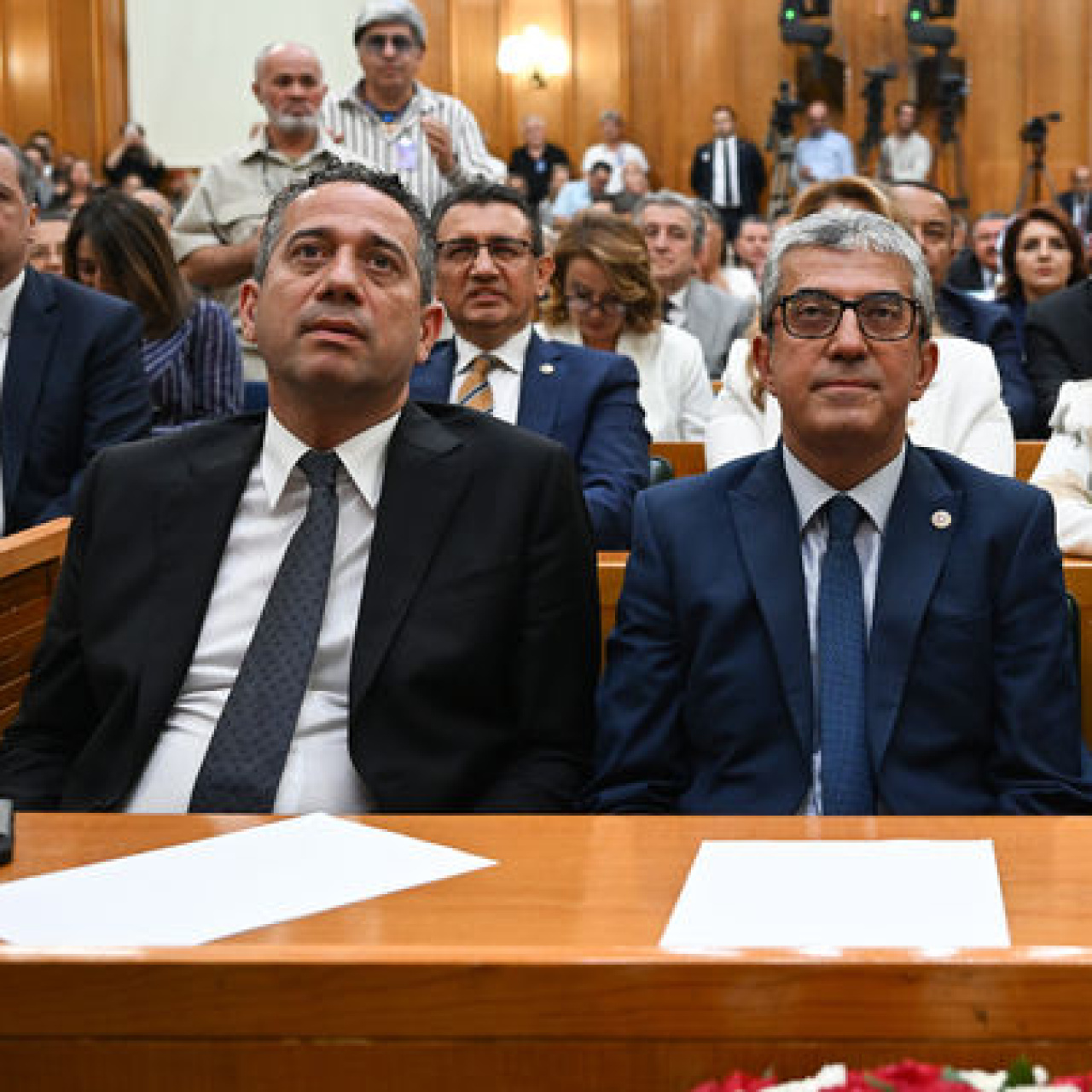 CHP'de 2 ismin grup başkanvekillikleri düştü