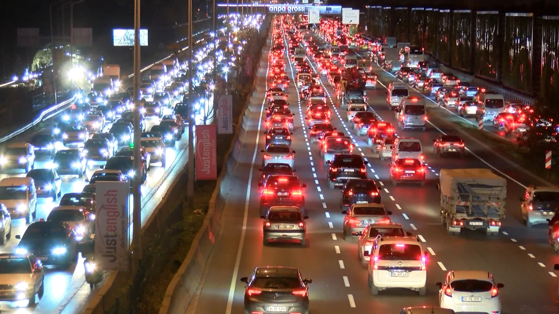 Zorunlu Trafik Sigortasında Yeni Dönem: Değer Kaybı Otomatik, Orijinal Parça Kuralı Netleşti