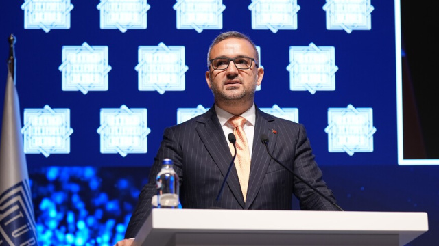 ''Kredi büyümesindeki dalgalanmaları yönetmek için büyüme sınırlarını kullanıyoruz''