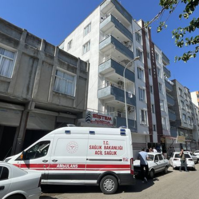 Baba yaralı, oğlu ölü bulundu!