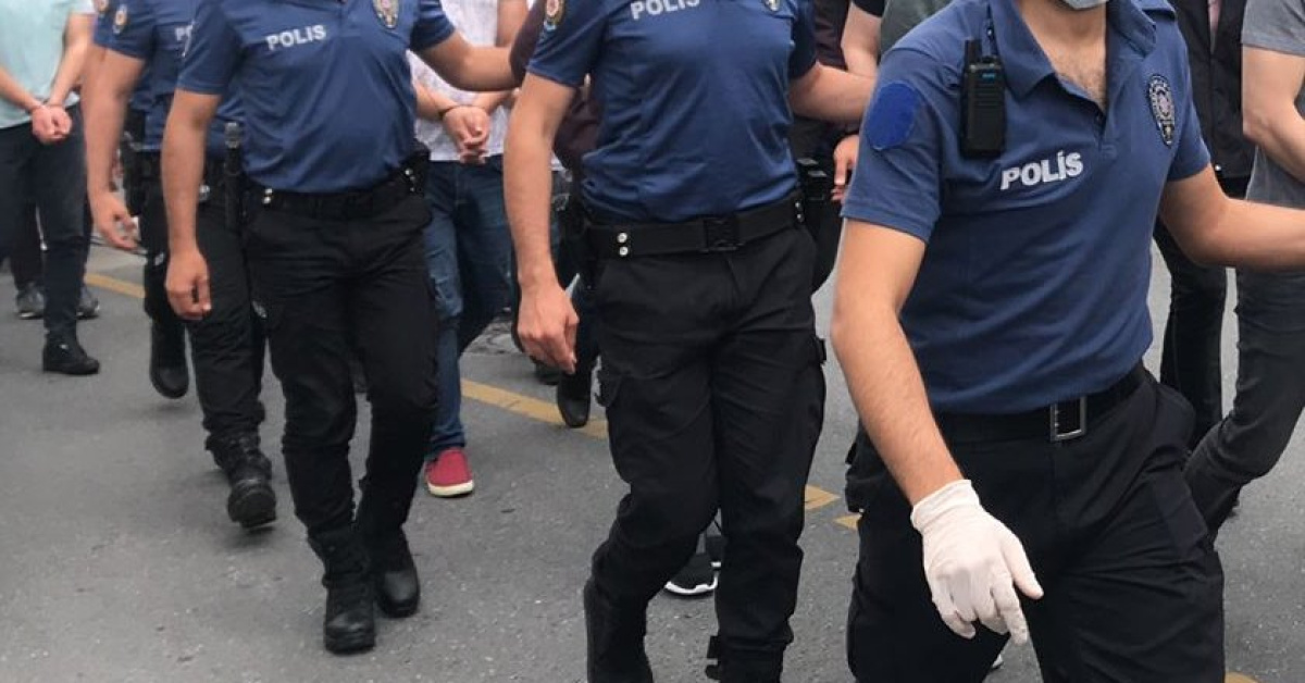 Kayseri'dearaç kiralama dolandırıcılarına operasyon: 6 tutuklama