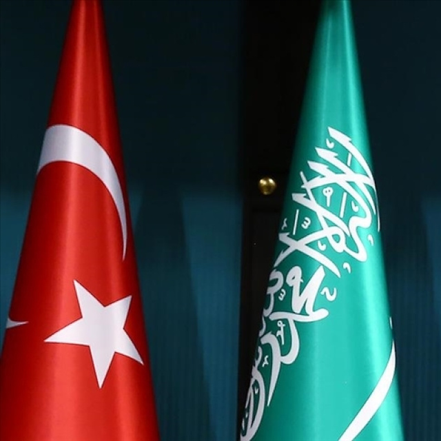 Türkiye ile Suudi Arabistan'dan vize muafiyeti anlaşması