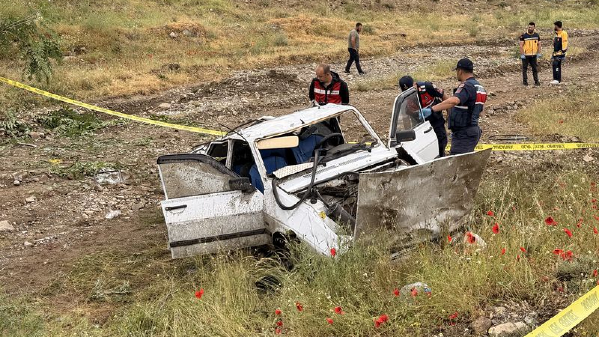 Yozgat'ta Otomobil Köprüden Düştü: 2 Çocuk Hayatını Kaybetti