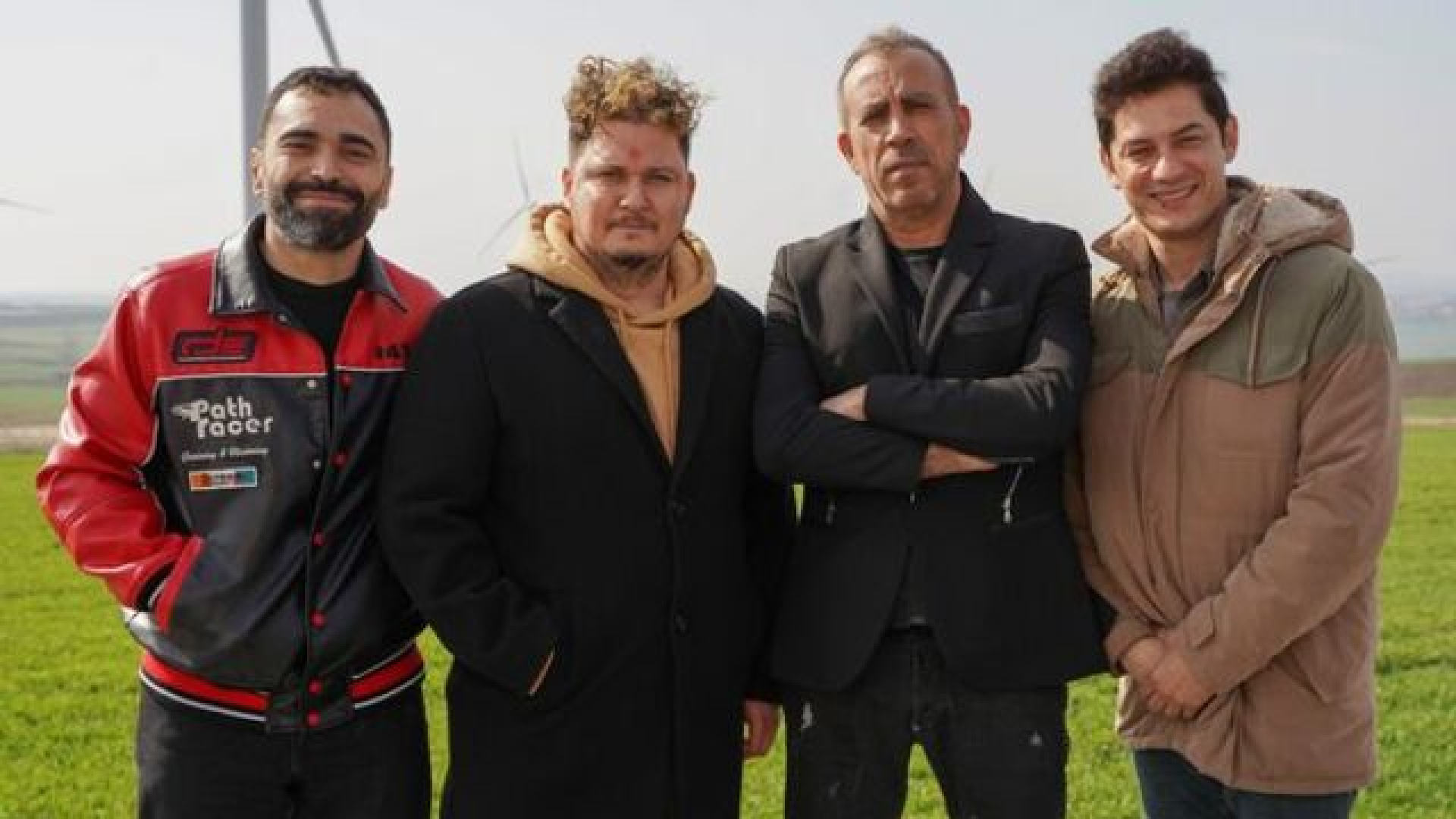 Üçlü Pürüz Filmi Konusu ve Oyuncuları: Bu Akşam Televizyonda
