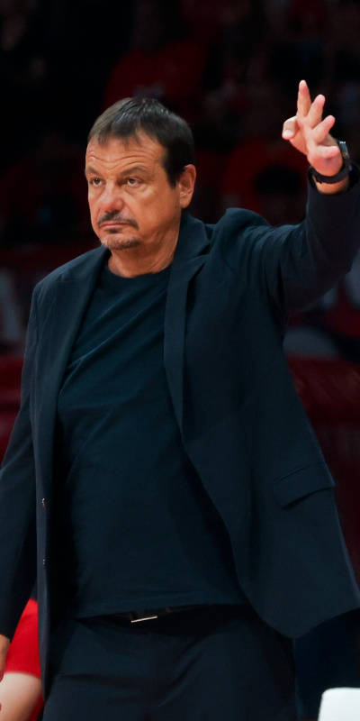 Ataman'lı PANA, şampiyonluğu Olympiakos'a kaptırdı!