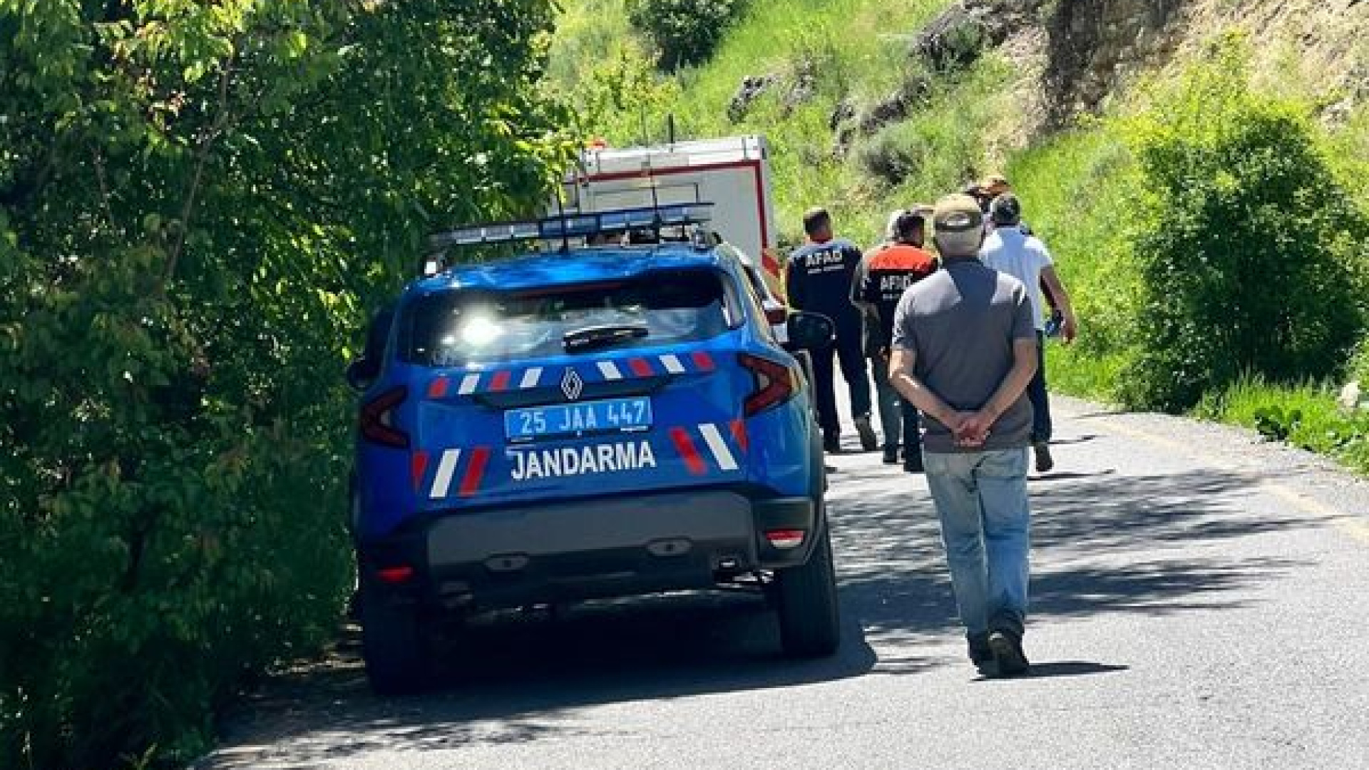 Erzurum'da Köprüde Barfiks Çekerken Dereye Düşen Genç Hayatını Kaybetti