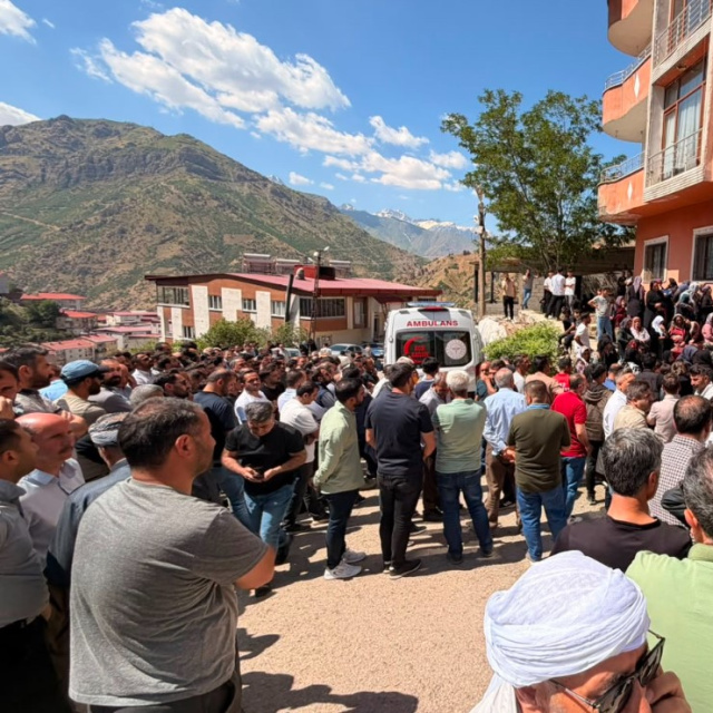 Uzman çavuş ailesini katletti: 4 ölü