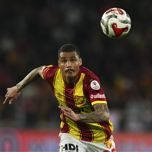 Göztepe'de Janderson'a talip çıktı!