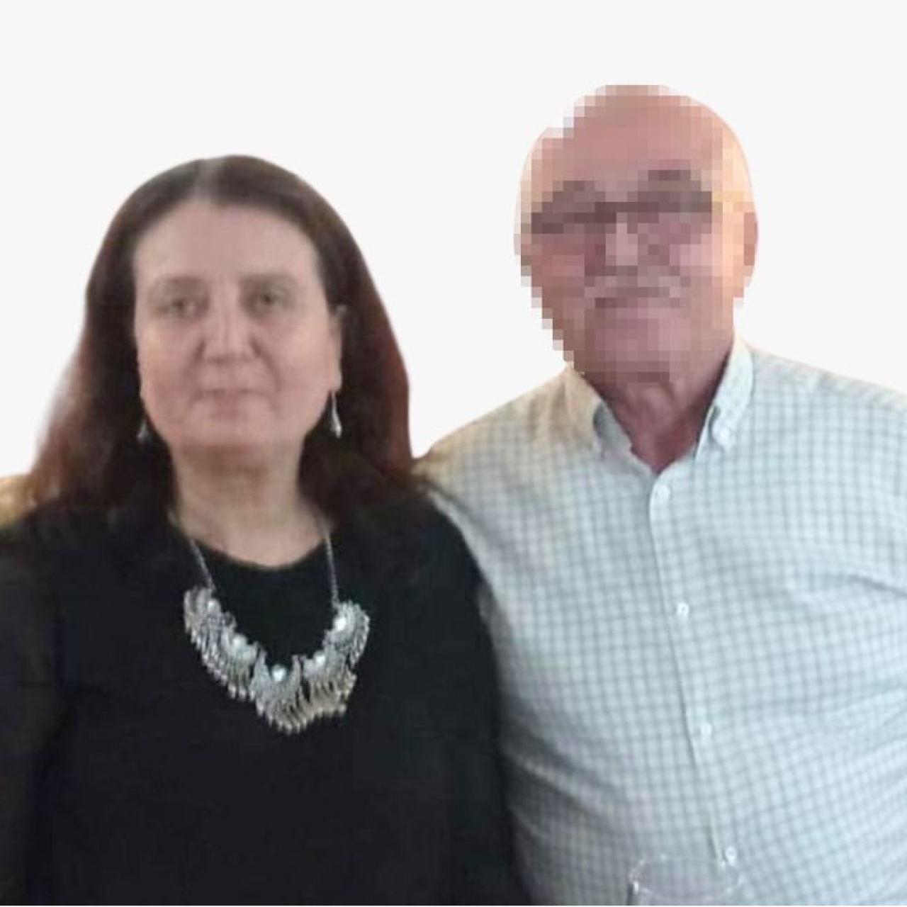 Dehşet! Eşini katledip kızını darp etti!