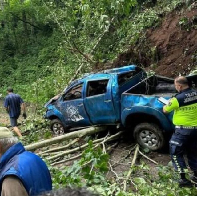 Rize'de kahreden kaza! Uçuruma yuvarlanan çift öldü