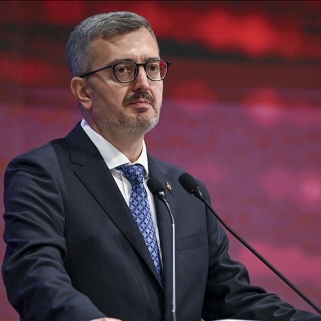 "Dezenformasyona hep birlikte 'dur' dememiz gerekiyor"