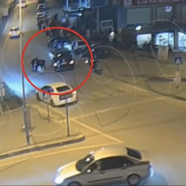 Nefes borusuna kek kaçtı, polis kurtardı