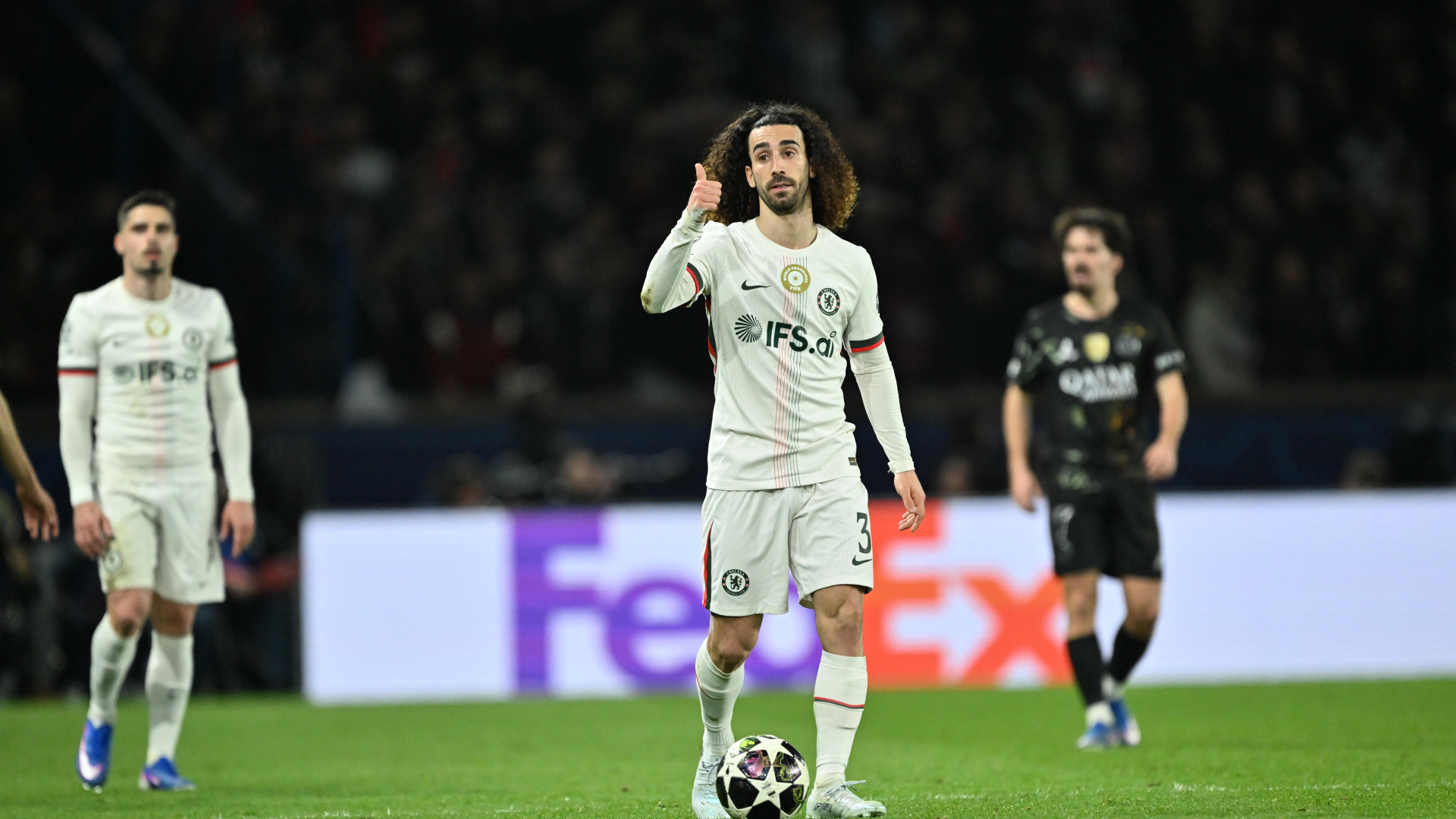 Real Madrid, Chelsea'den Marc Cucurella'yı Transfer Etti