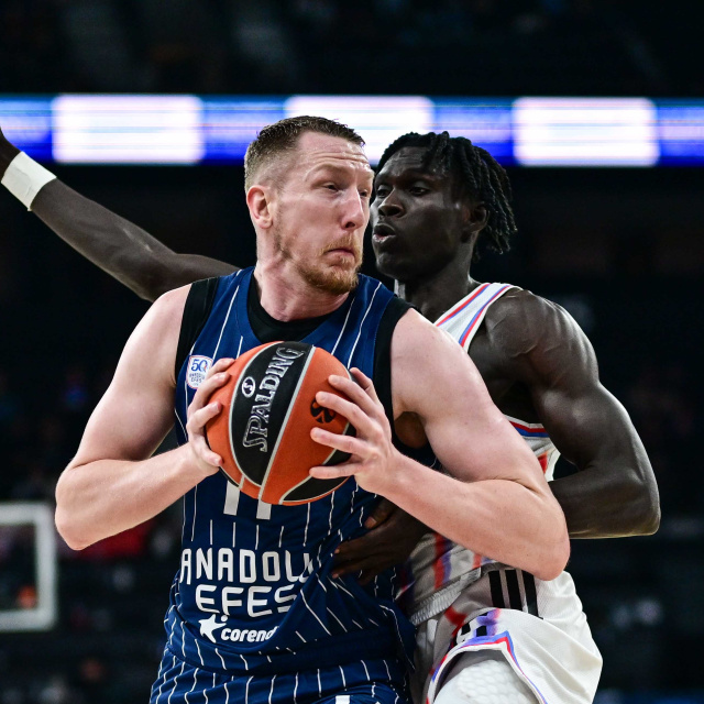 Anadolu Efes'te ayrılık!