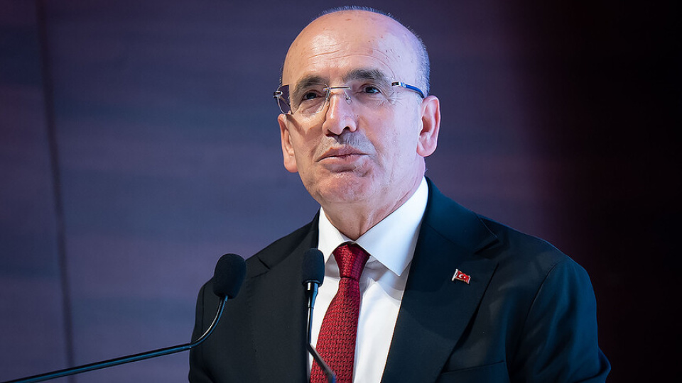 Türkiye'yi küresel bir üretim merkezi haline getirmek için çalışmalarımıza devam ediyoruz"