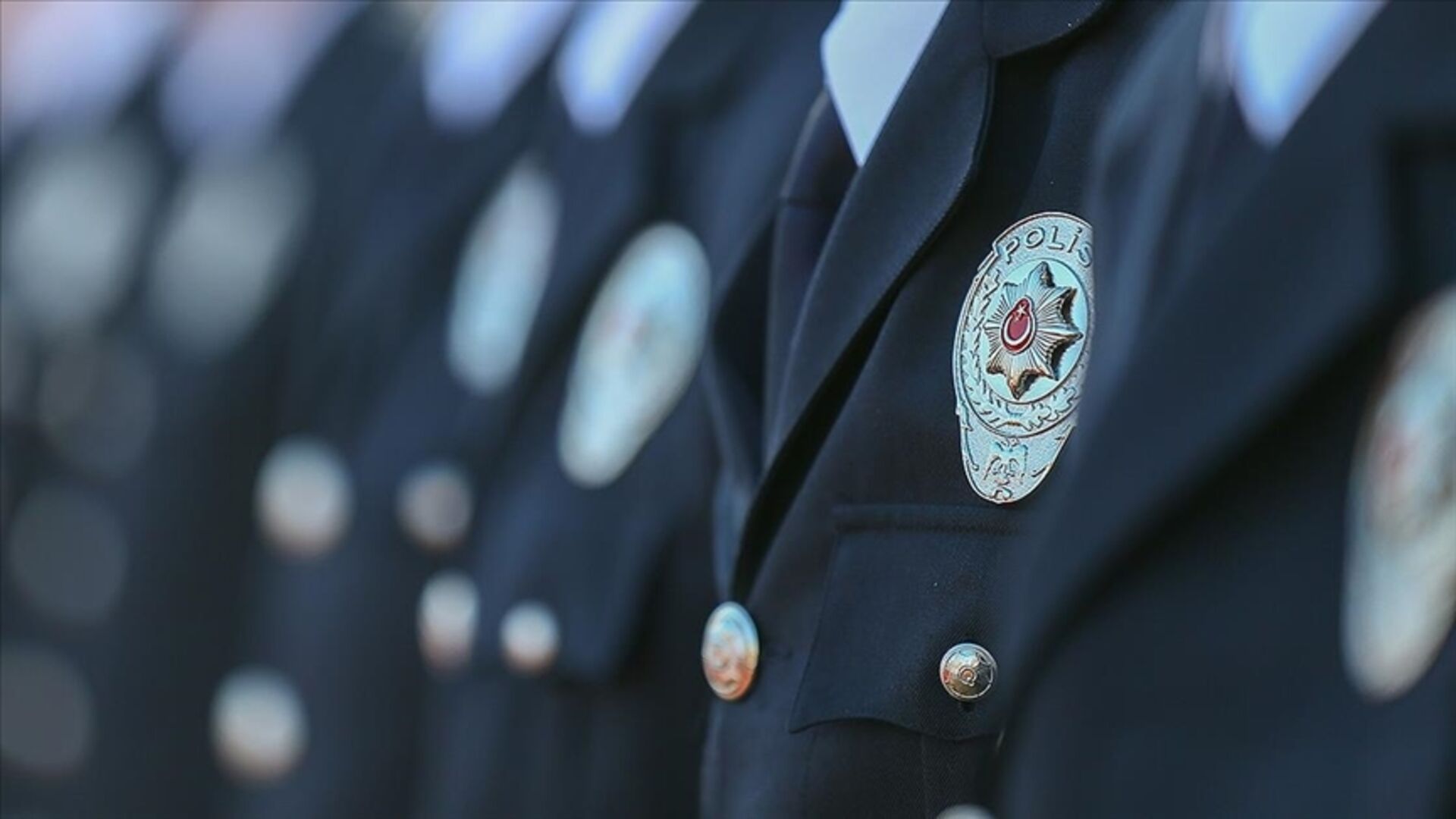 19 bin emniyet personelinin yeni görev yerleri belirlendi