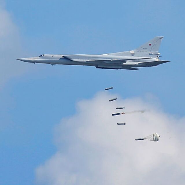 Rusya’da stratejik bombardıman uçağı düştü