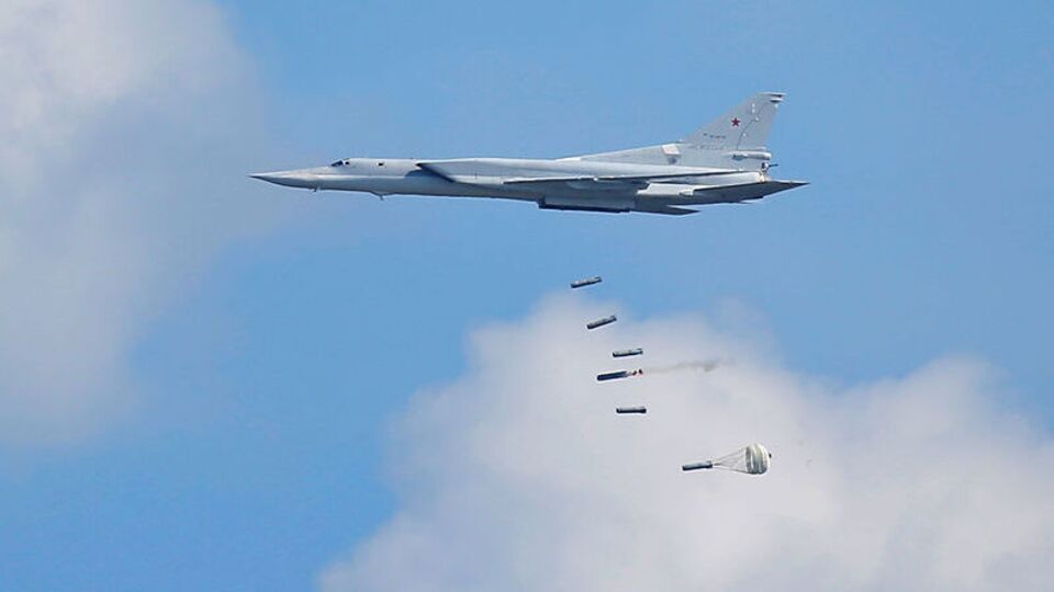 Rusya'da stratejik bombardıman uçağı düştü