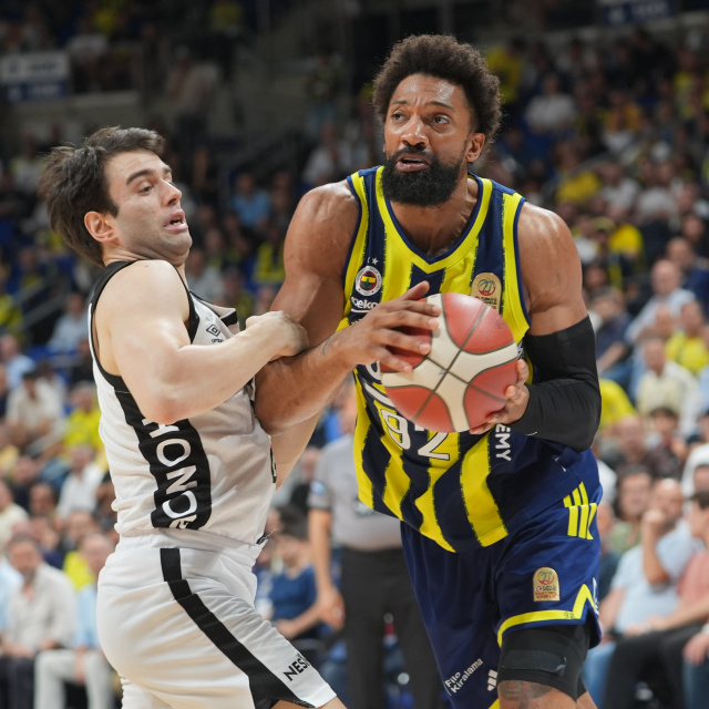 Fenerbahçe'den Beşiktaş'a büyük fark!
