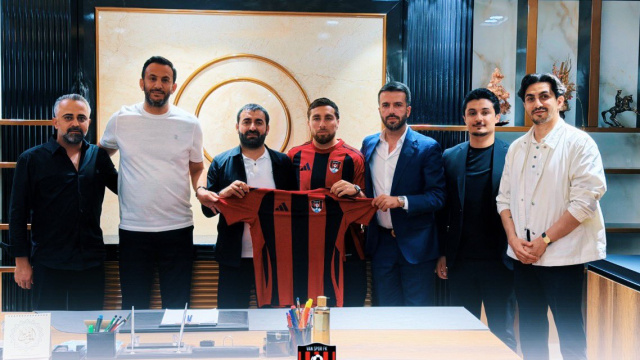 Orkun Kökçü'nün abisi Vanspor'da!