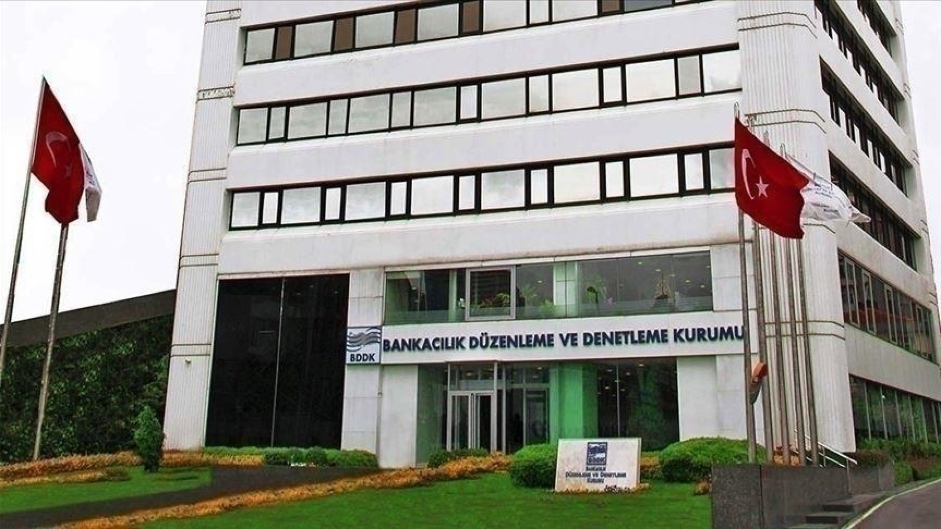 BDDK, Dost Katılım Bankası'nın 10 Milyar Lira Sermayeyle Kurulmasına İzin Verdi