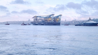 İstanbul Boğazı 14 saat gemi trafiğine kapandı