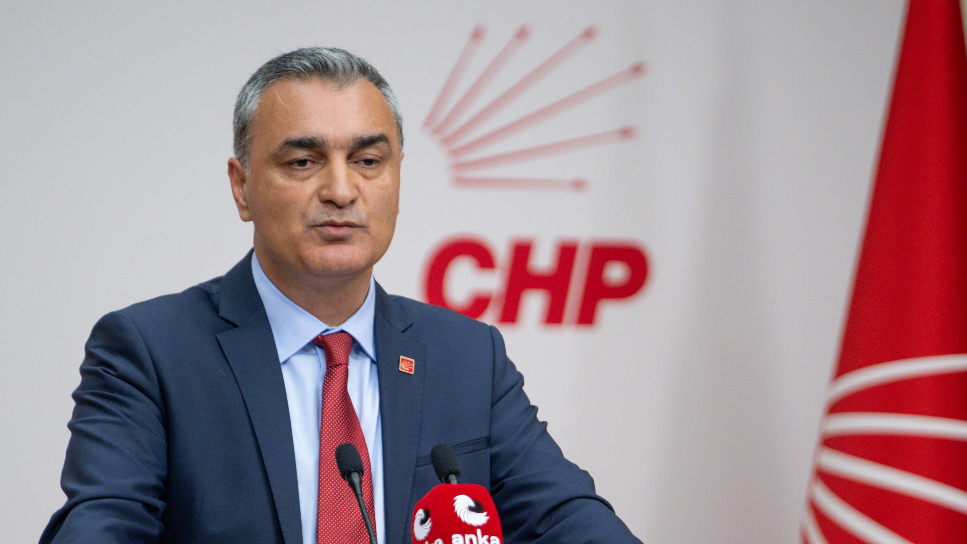 CHP'de MYK Toplantısı Başladı: Sözcü Sarı Saat 16.00'da Konuşacak