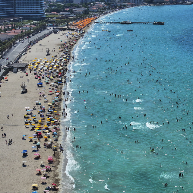 Çeşme'de 24 saat yerel lezzet durakları