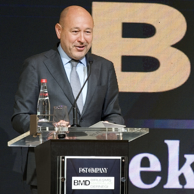"Yabancılar Türkiye'den alışverişi kesiyor"