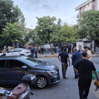 İstanbul'da silahlı saldırı! 5 kişi yaralı