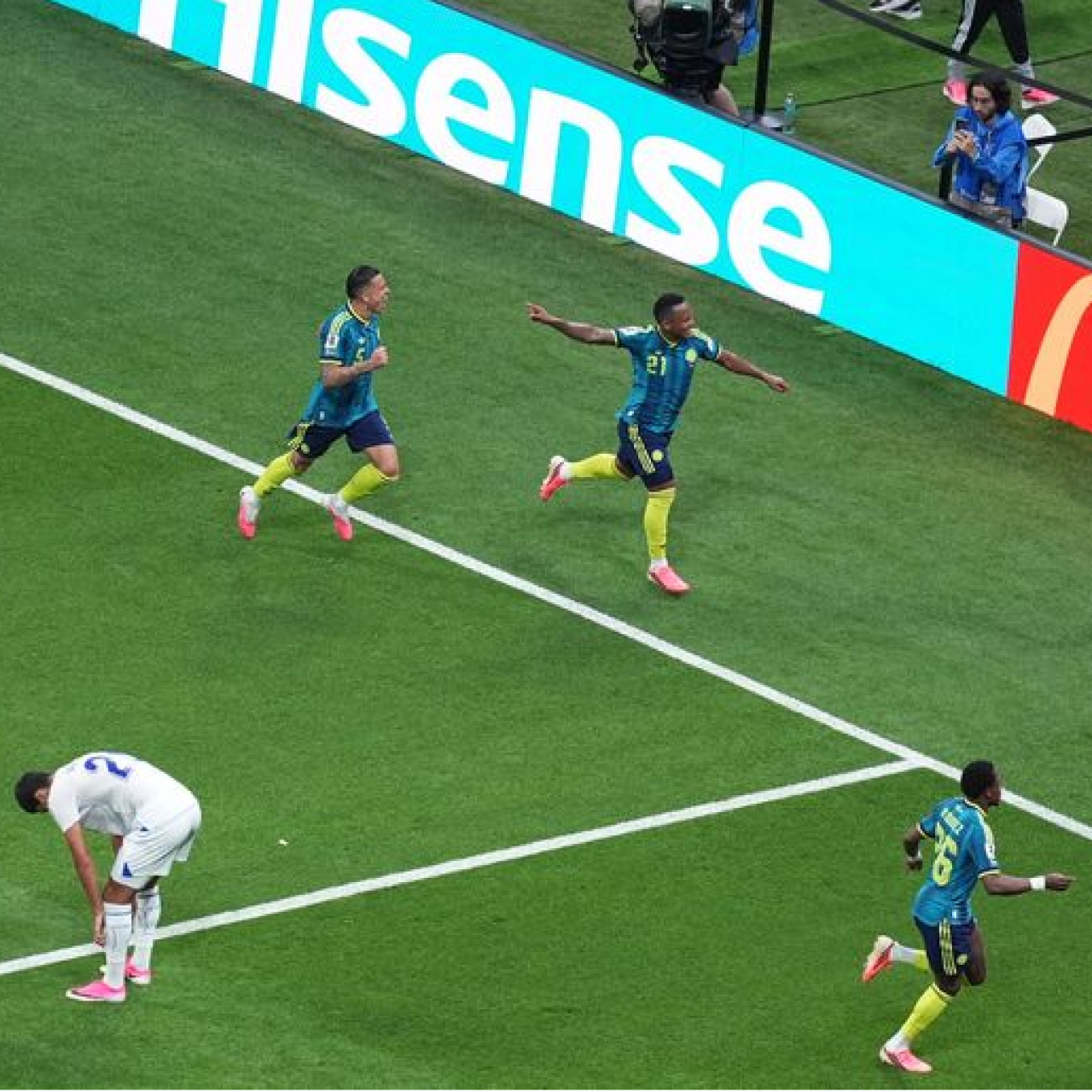 Özbekistan'ın çabası yetmedi; Kolombiya 3-1 kazandı