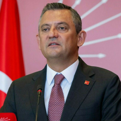 Özel'den yeni parti sorusuna yanıt