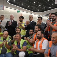 "Dünyanın en uzun metro hatlarından birini tamamladık"