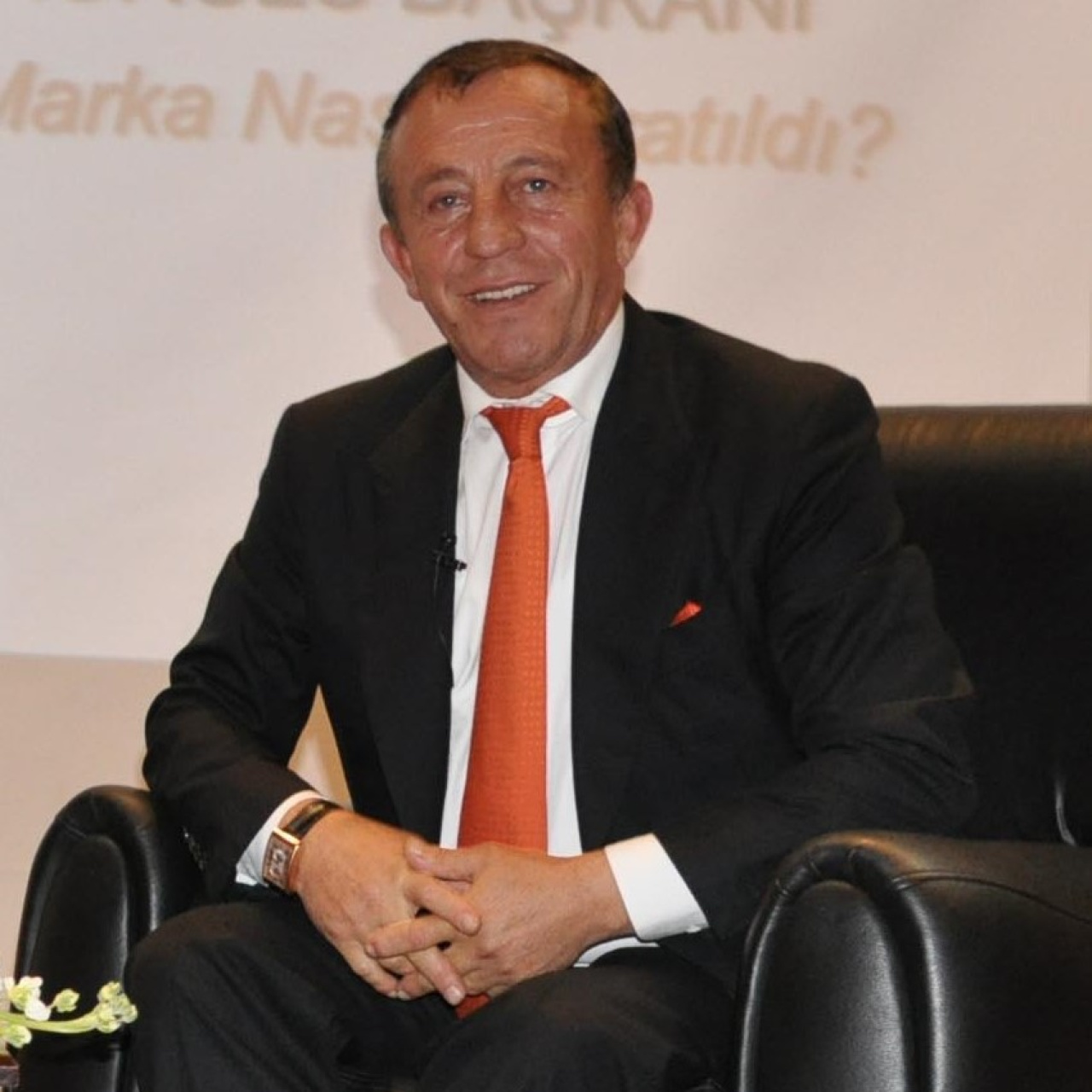 Ali Ağaoğlu 6'ncı kez baba oluyor