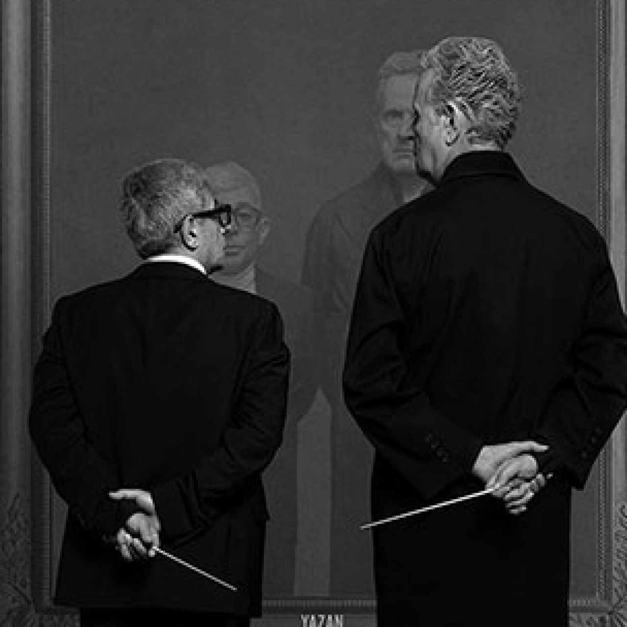 'Devlerin Savaşı' 2 gece sahnede