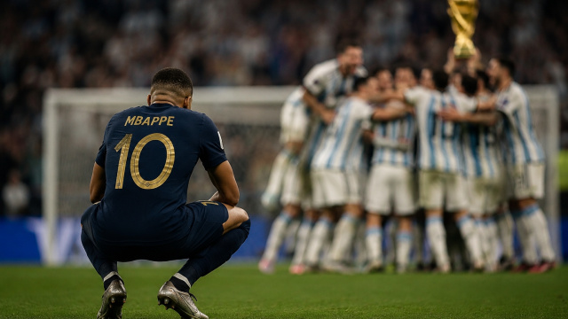 Dünya Kupası'nda hat-trick yapıp şampiyon olamayan isim kim?