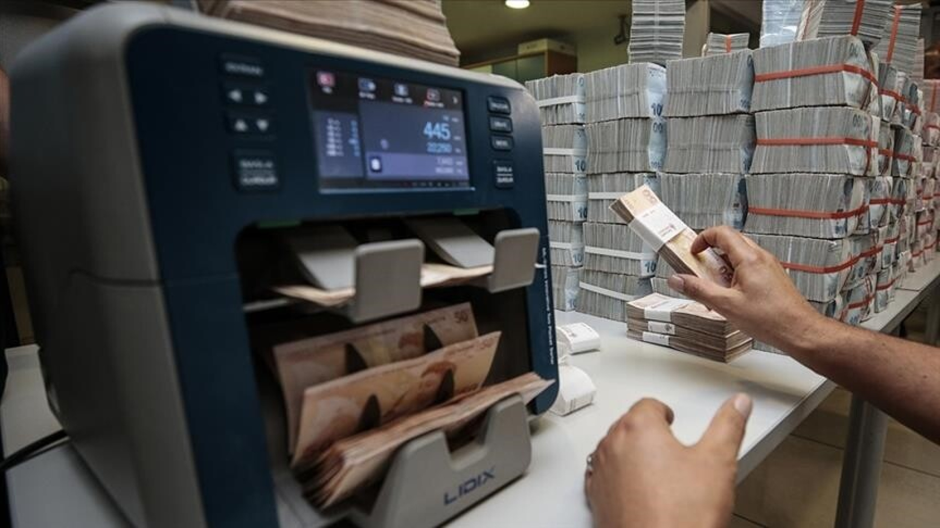 KKM bakiyesindeki düşüş sürüyor: 279,8 milyon liraya geriledi