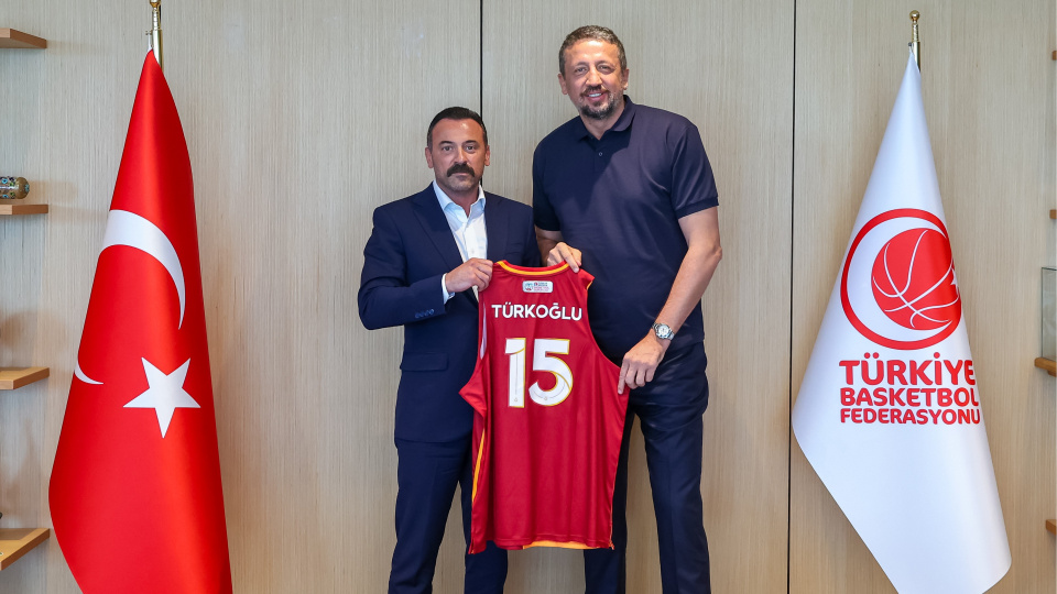 G.Saray'dan TBF'ye ziyaret