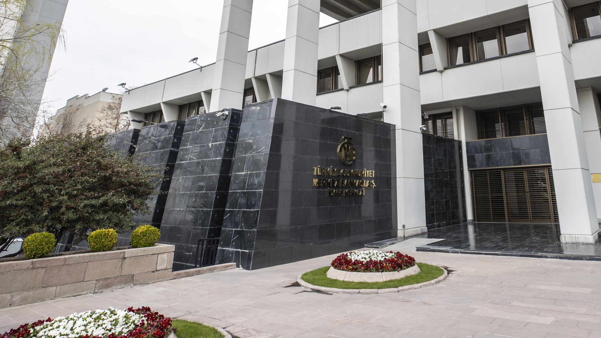 TCMB rezervleri 7.3 milyar dolar azaldı, 152 milyar dolara geriledi