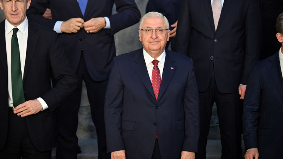 Bakan Güler, NATO toplantısına katıldı