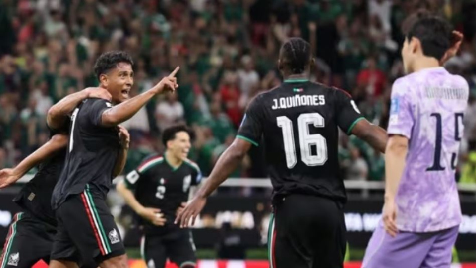 Güney Kore'yi 1-0 yenen Meksika üst tura yükseldi