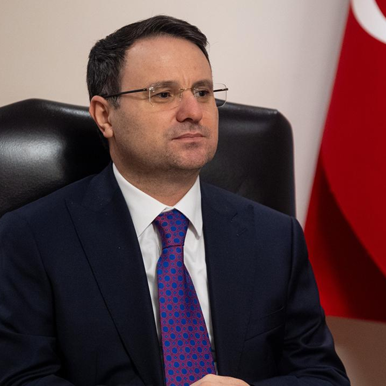 3 avukatın da olduğu 32 şüpheliye adli işlem