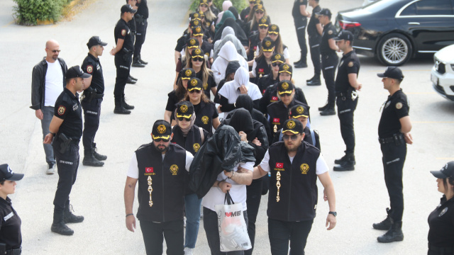 Fuhuş operasyonu: 26 kadın kurtarıldı